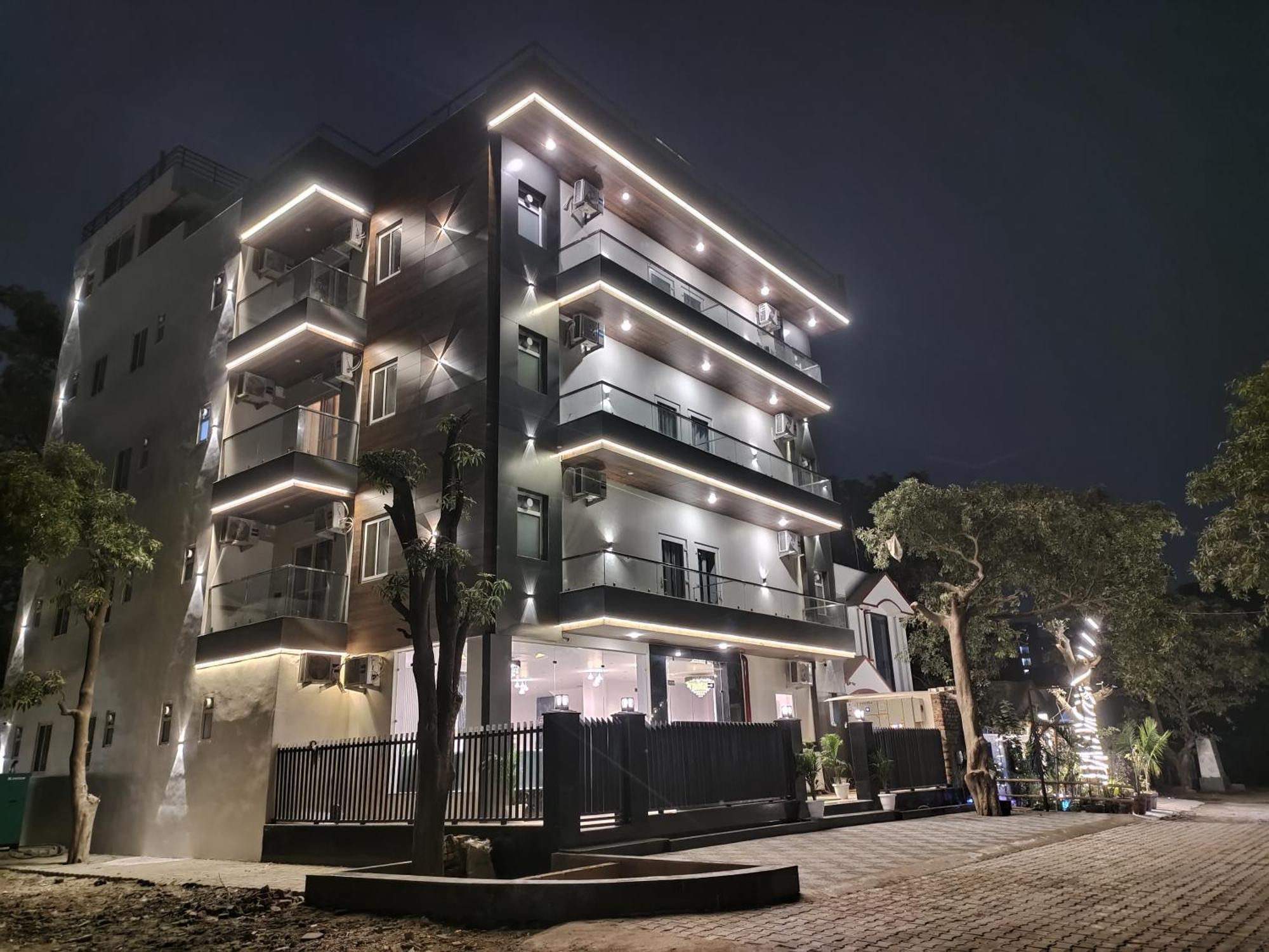 Emerald Suites Greater Noida Zewnętrze zdjęcie