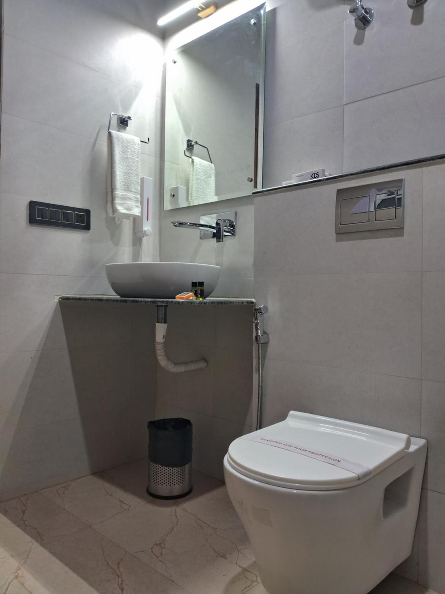 Emerald Suites Greater Noida Pokój zdjęcie