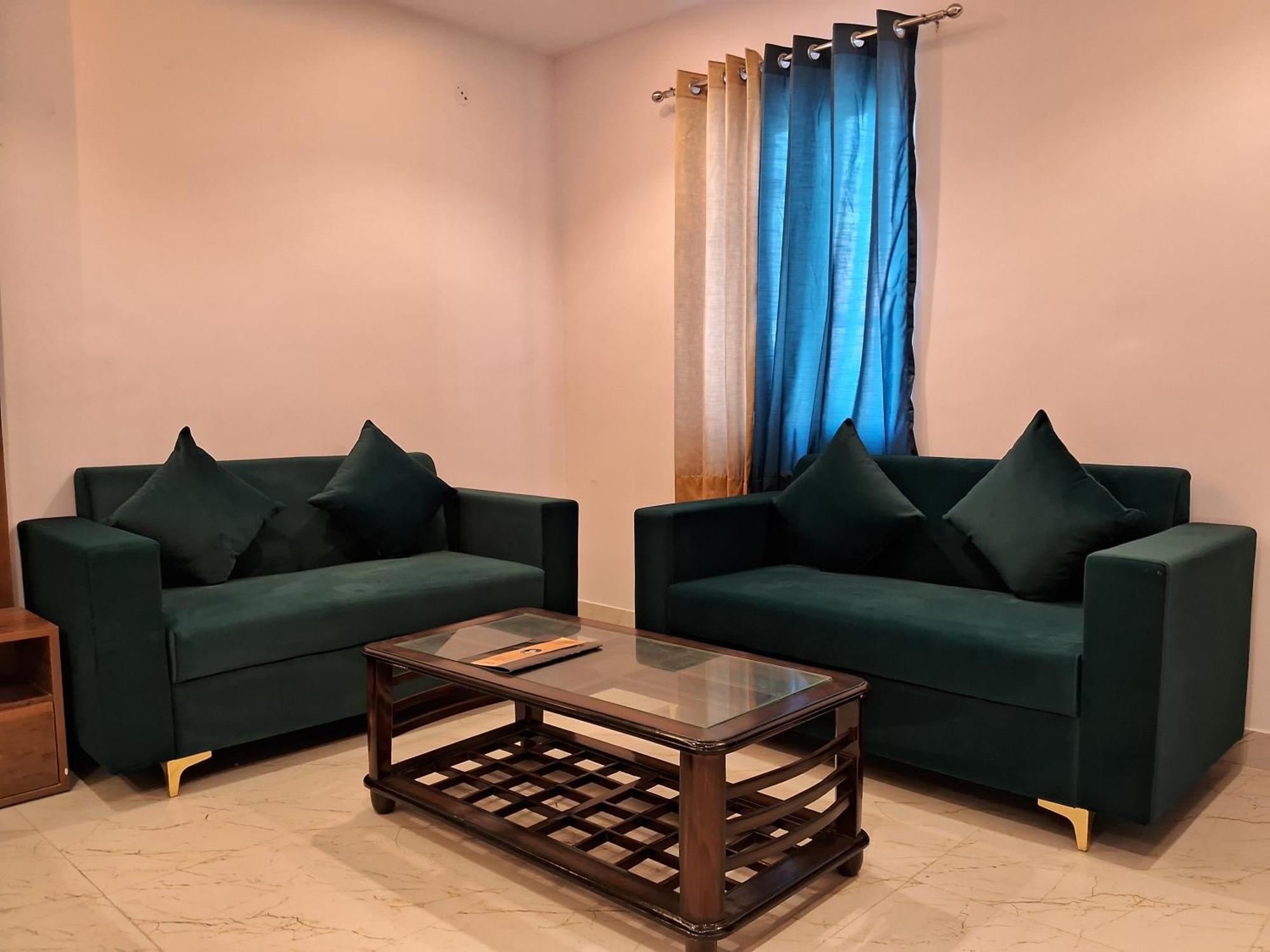 Emerald Suites Greater Noida Pokój zdjęcie