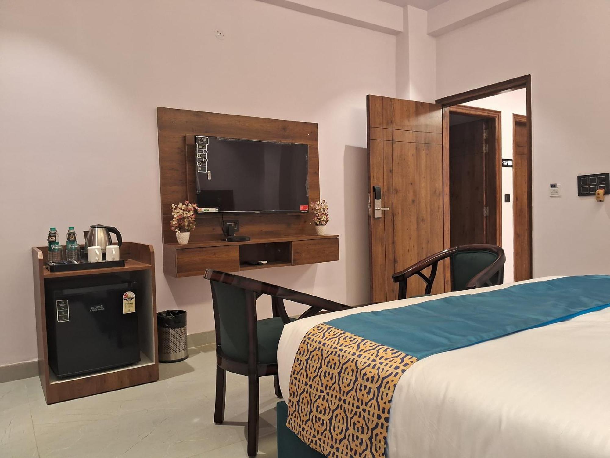 Emerald Suites Greater Noida Pokój zdjęcie